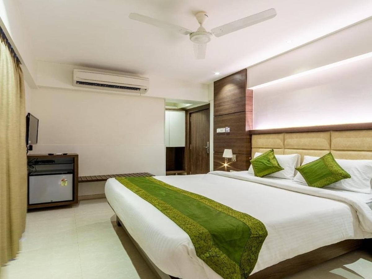 Hotel Laxvas Thane Zewnętrze zdjęcie