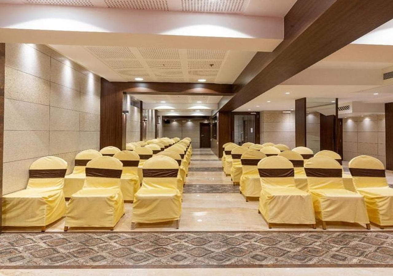 Hotel Laxvas Thane Zewnętrze zdjęcie